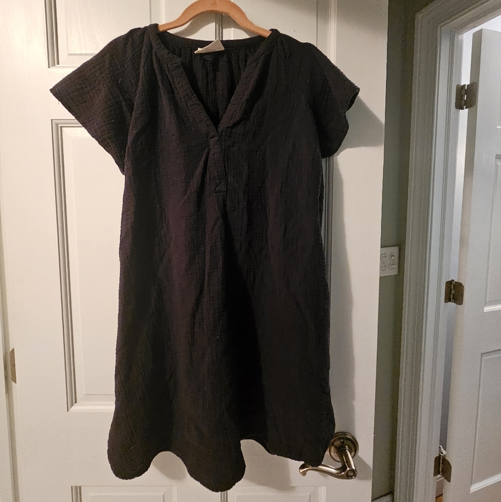 Universal Thread Black Dress